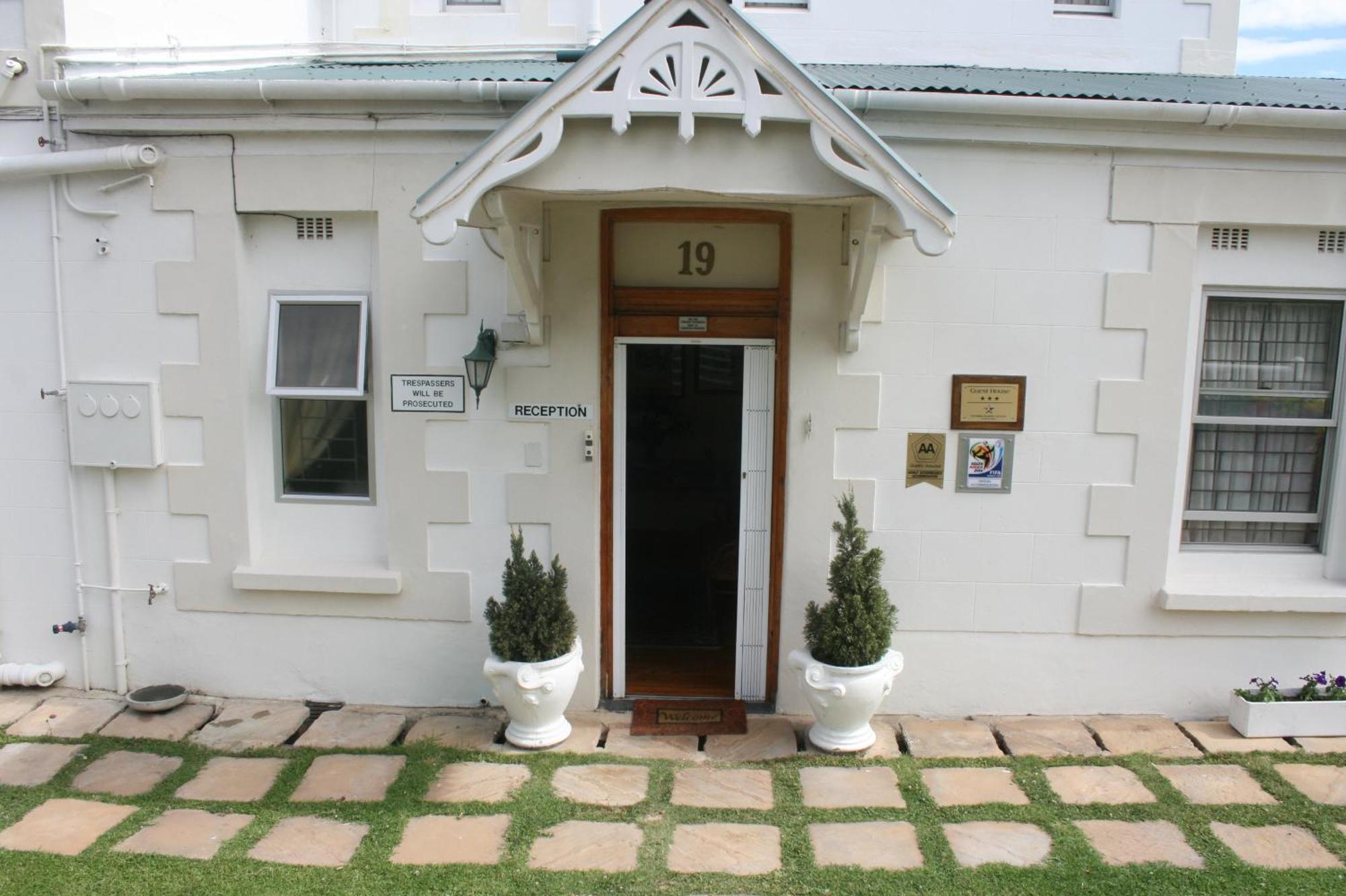 Отель Knysna Manor House Экстерьер фото