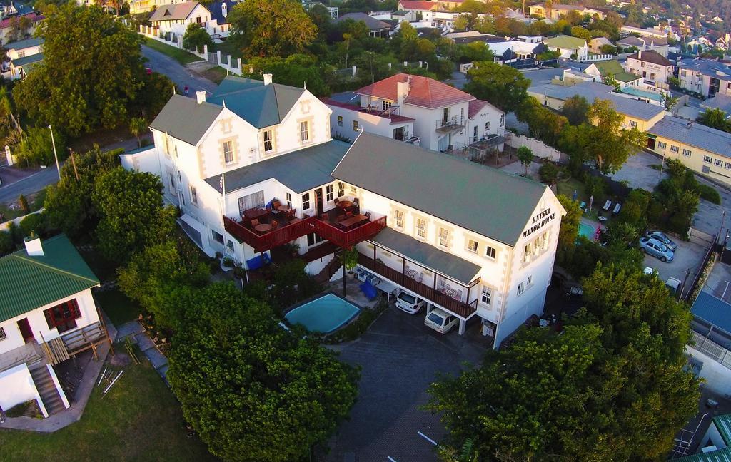 Отель Knysna Manor House Экстерьер фото